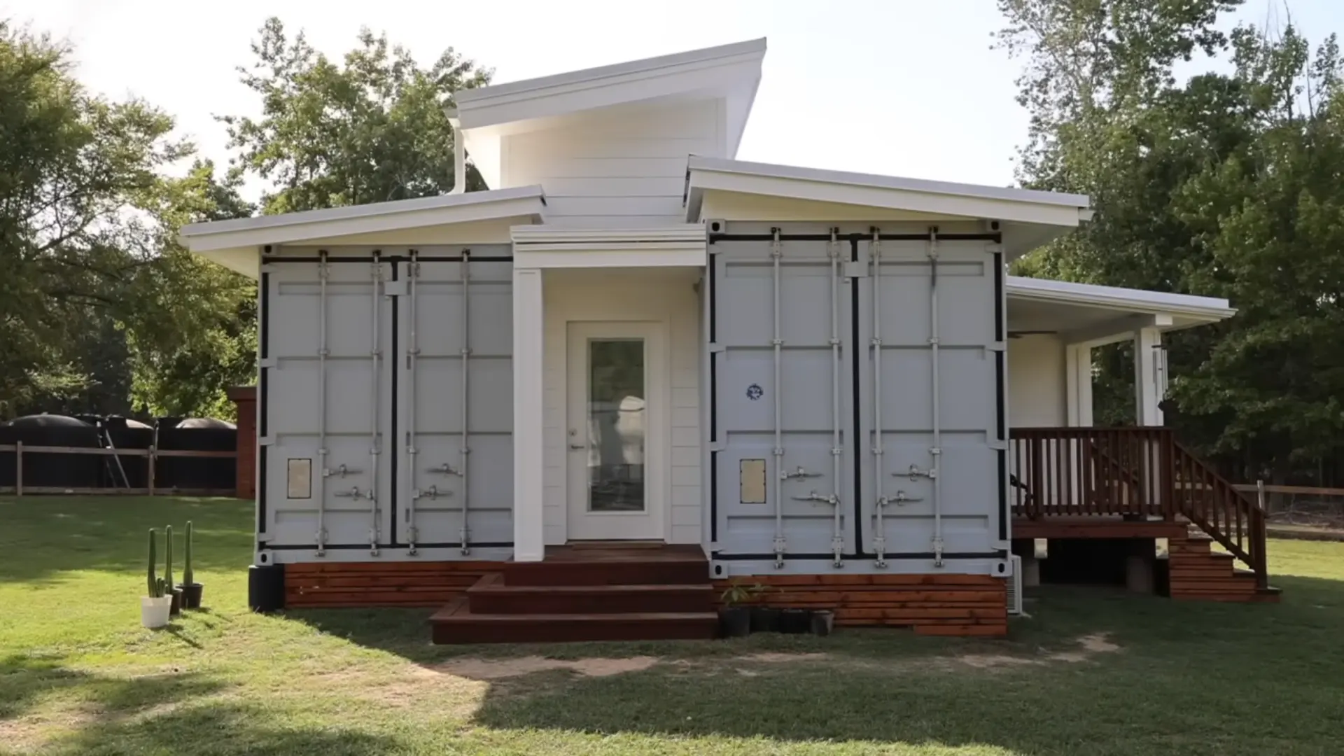 Home designs with 2 containers spread apart: